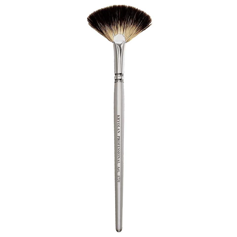 Kryolan Professional Fan Brush 1731 Kryolan Professional Fan Brush 1731 - професионална вентилаторска четка